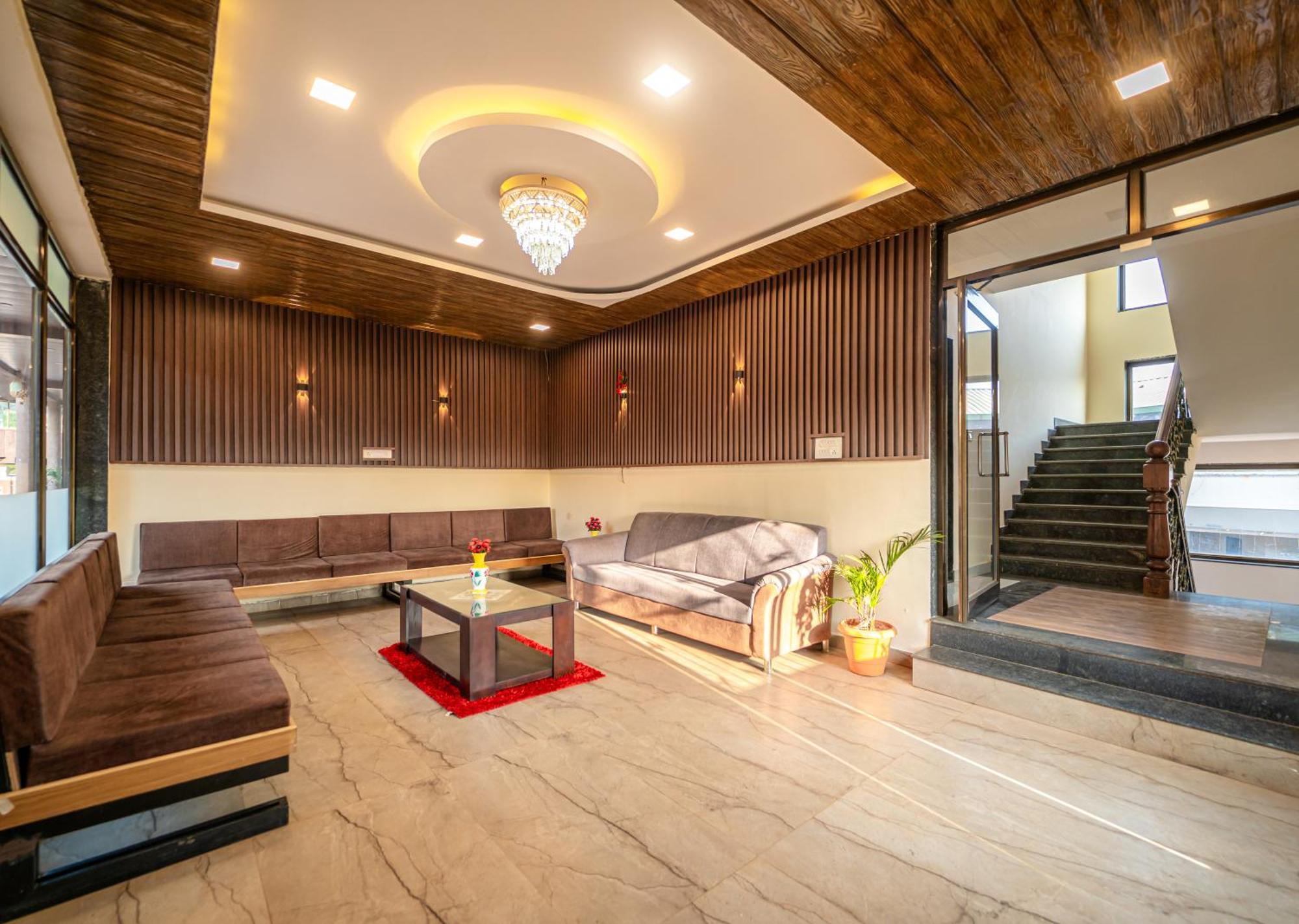 Seven Days Resort And Spa Mahabaleshwar Exterior photo